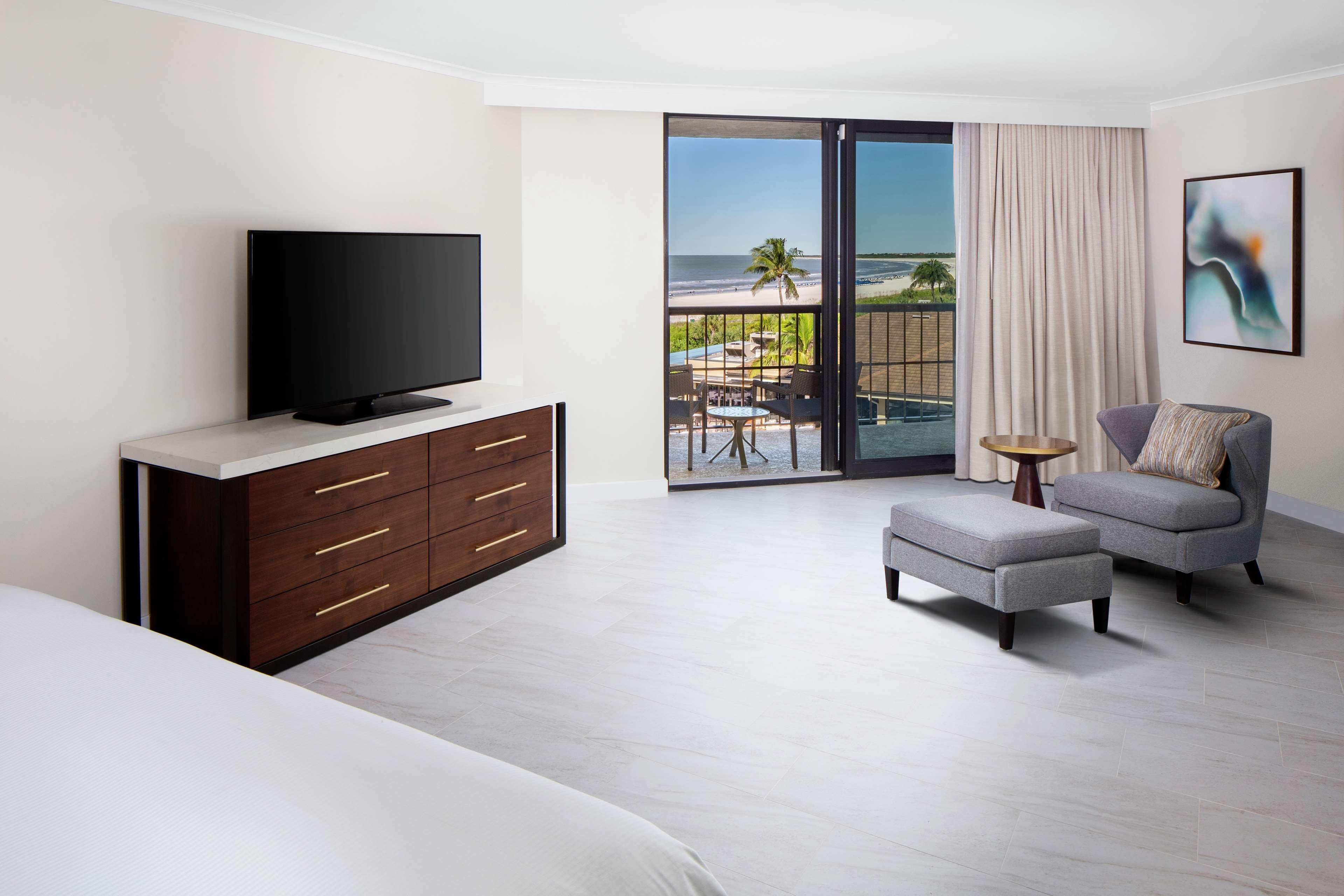 Hilton Marco Island Beach Resort And Spa Dış mekan fotoğraf